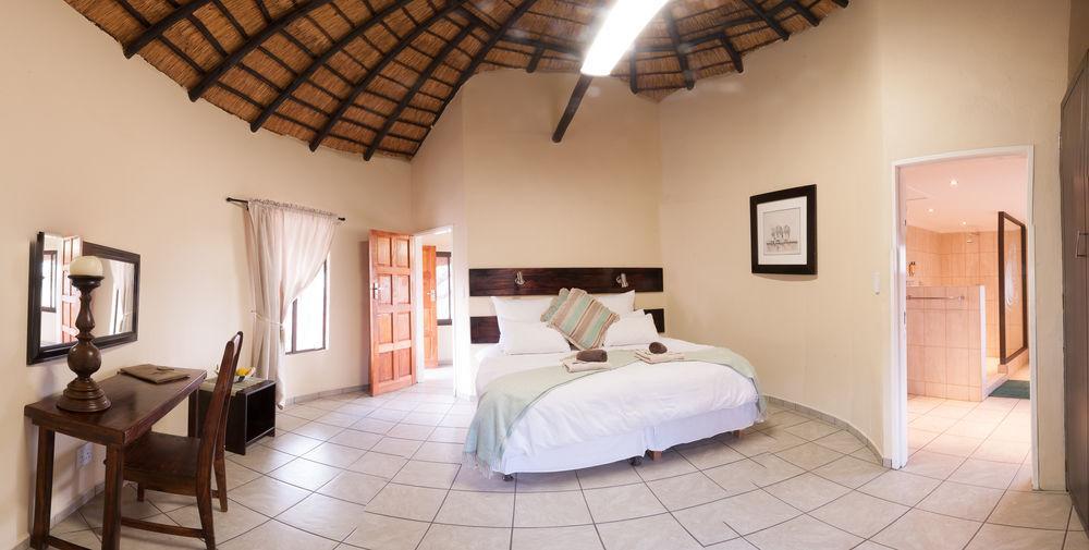 Tshukudu Game Lodge - Hoedspruit Exterior photo