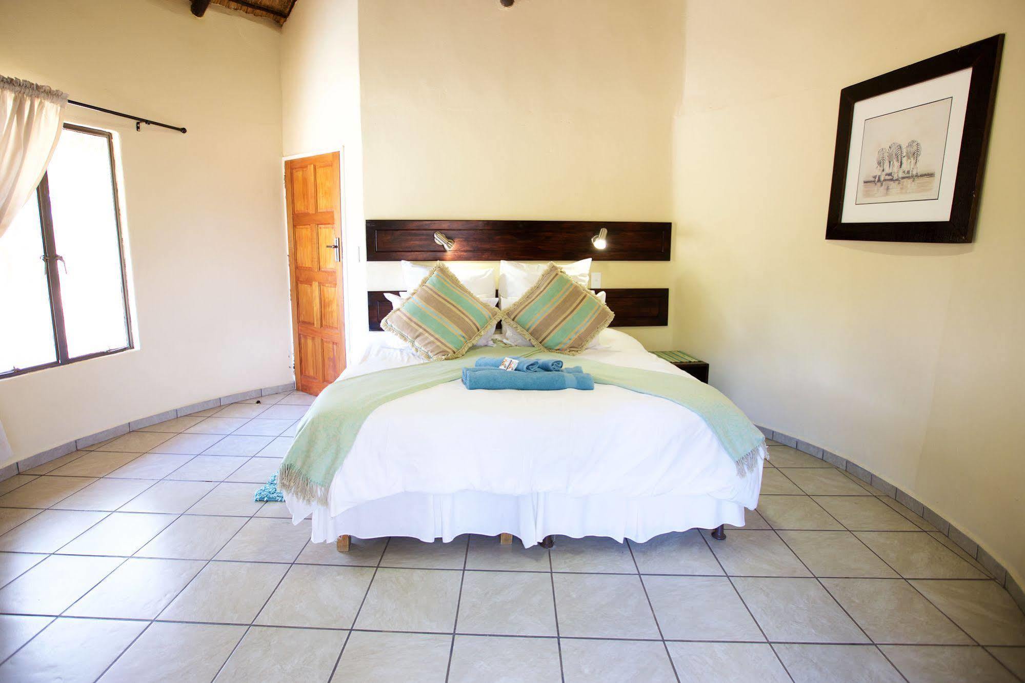 Tshukudu Game Lodge - Hoedspruit Exterior photo